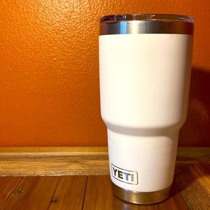 30oz White Yeti Tumbler